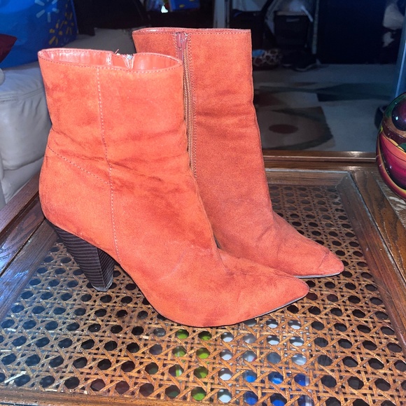 Forever 21 Boots - Picture 1 of 2